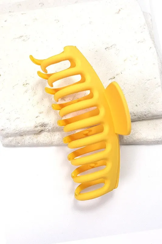 Over Sized Matte Hair Claw