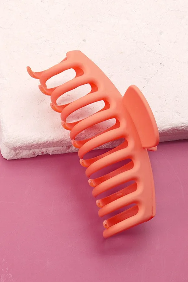 Over Sized Matte Hair Claw
