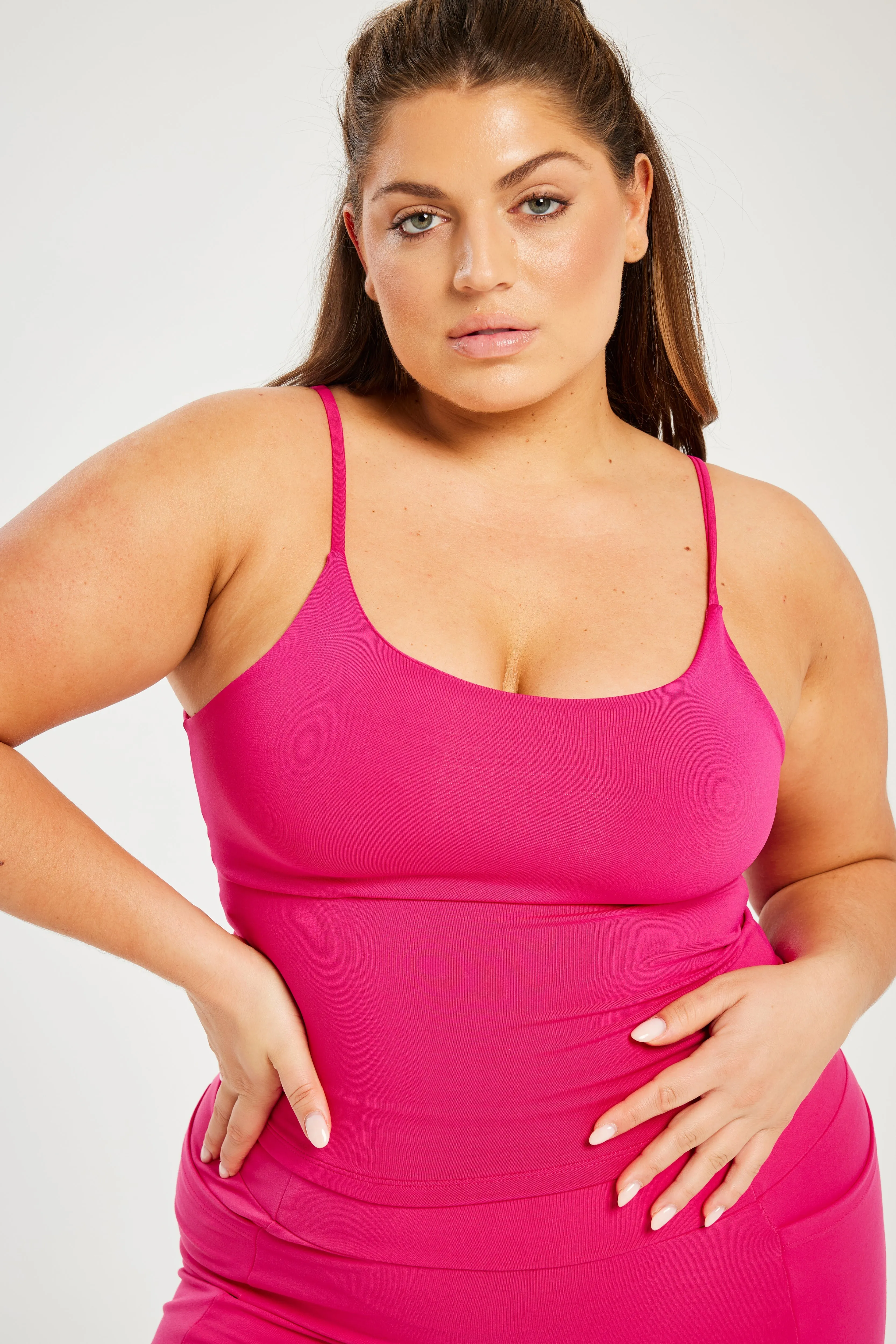 Performance Shape Cami Fuchsia (FINAL SALE)