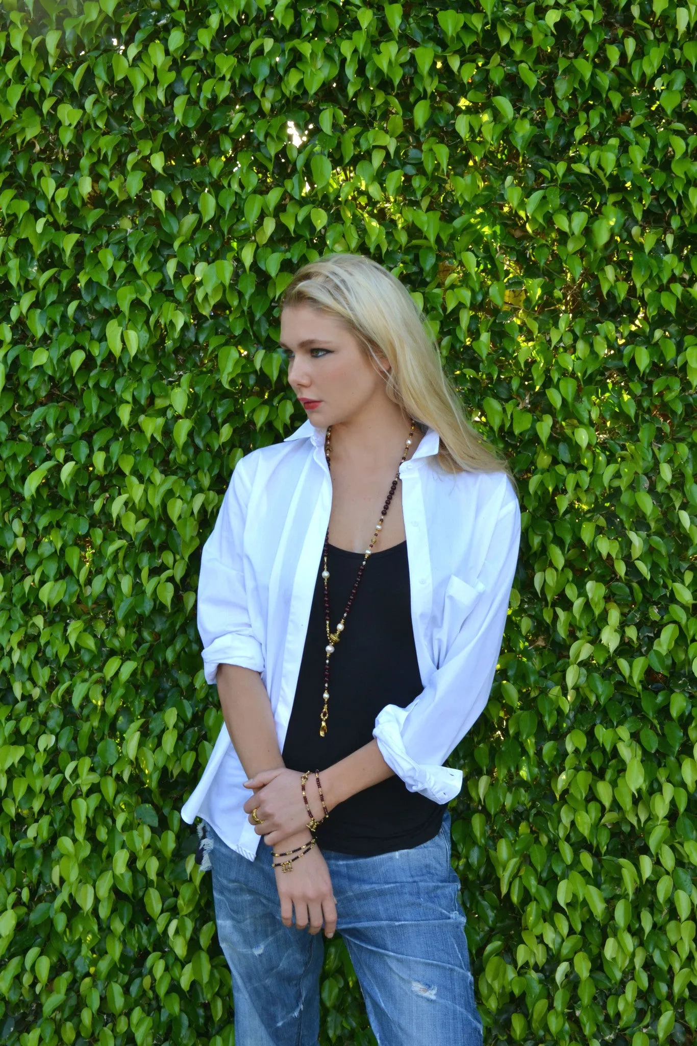 Rosewood Ruby and Pearl Lariat