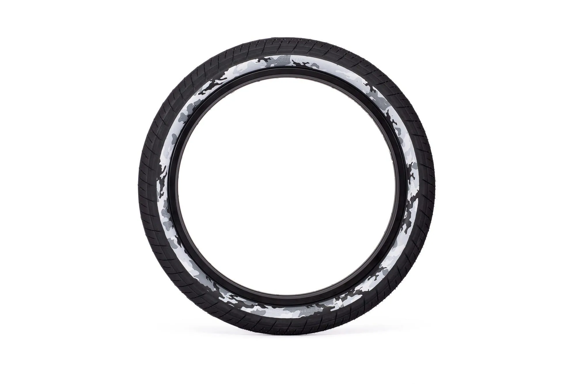 Salt Plus Sting Tyre