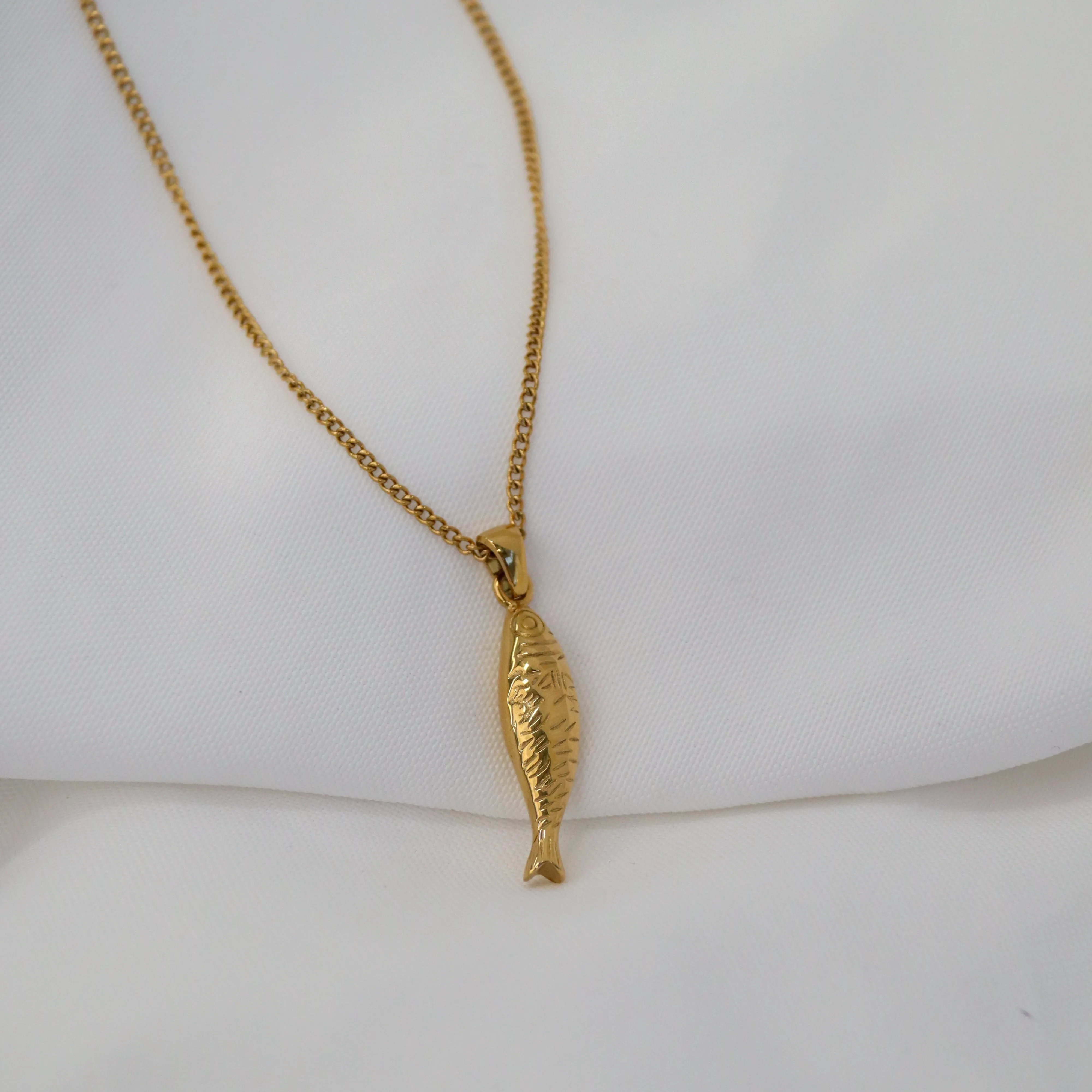 Sardine | Gold Plated or Silver Stainless Steel Sardine Pendant Necklace