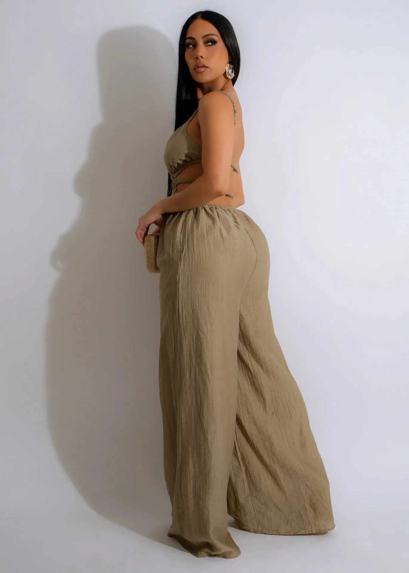 Sophisticated Wide-Leg Strappy Jumpsuit with Low-Back Detail
