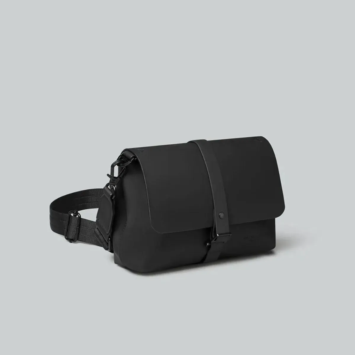 Spläsh Crossbody Bag