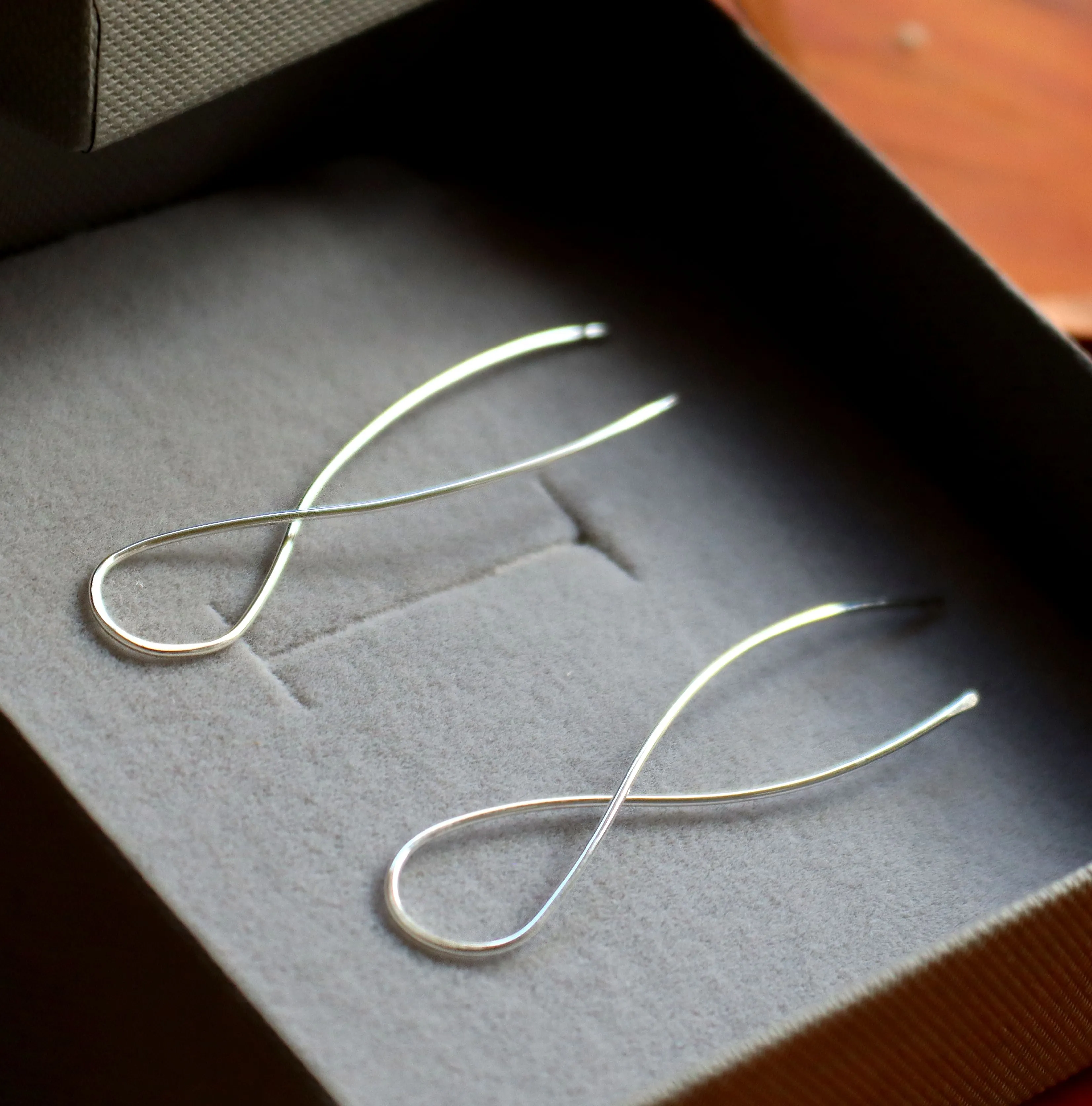 Twisted Threader Hoop Earrings Sterling silver / Gold Filled / Rose gold