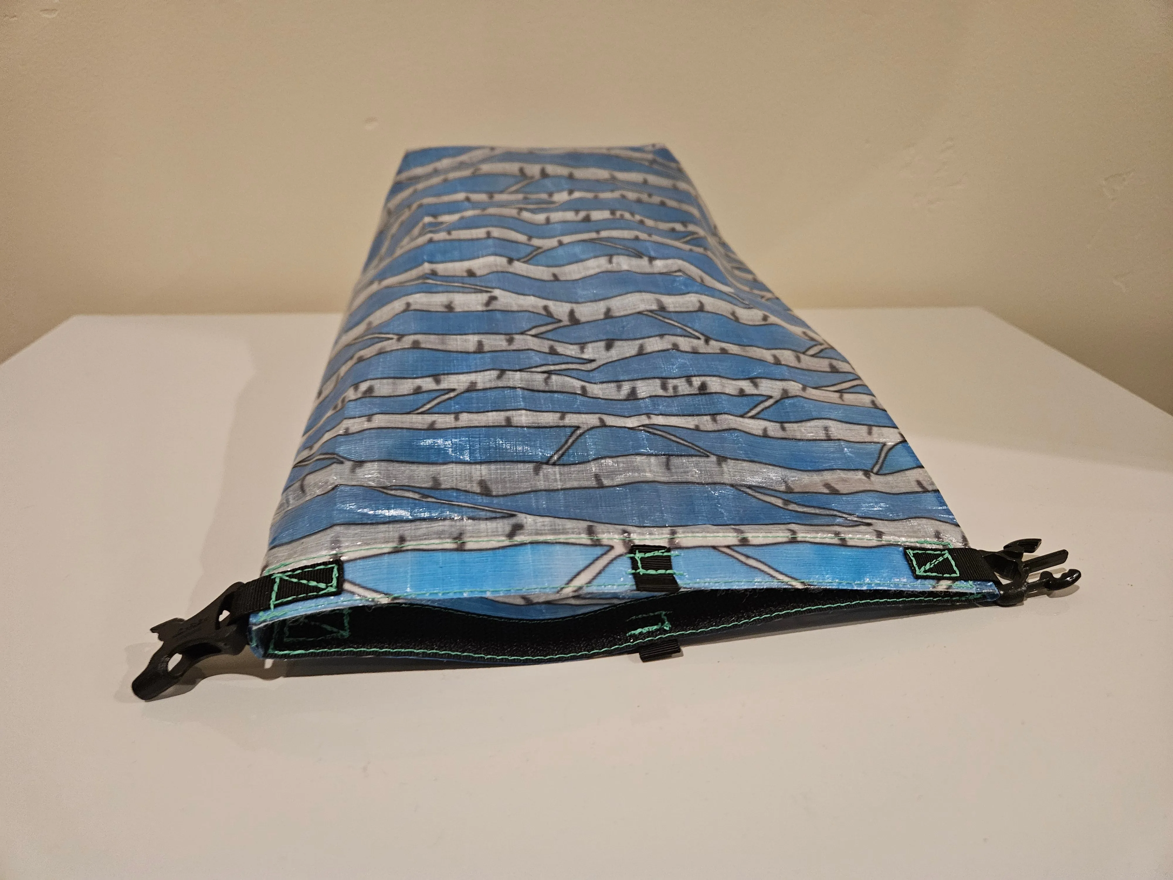 Ultralight Small Dry Bag - Aspen Dyneema