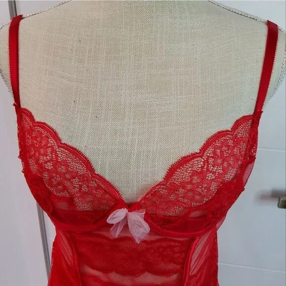 Victoria's Secret Red Lace Unlined Corset Teddy Size 36C