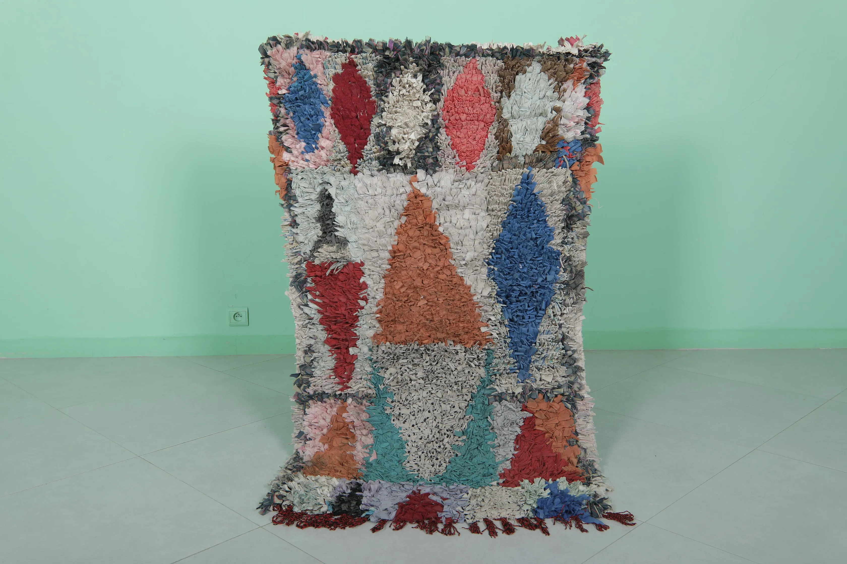 Vintage Moroccan Boucherouite Rug – 2.5 x 4.6 Feet