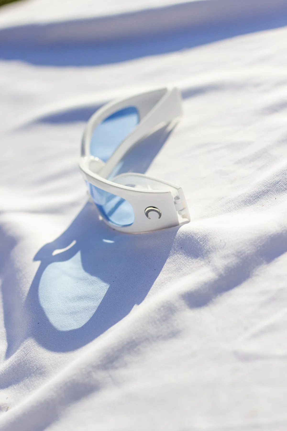 Wrap Around Narrow Sunglasses